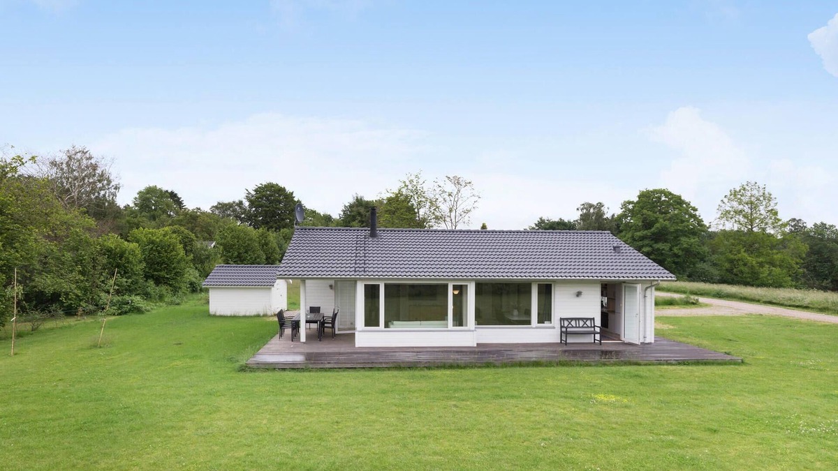 Olsted House | Lovely home in ølsted with kitchen