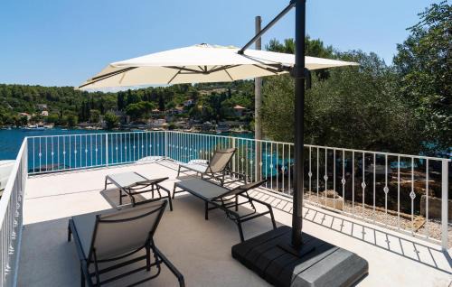 Rogac House | Lovely Home In Rogac With Wifi