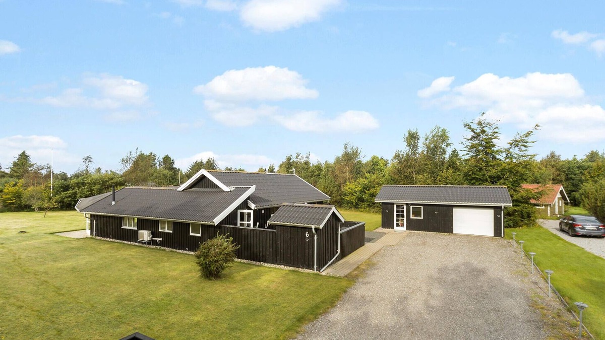 Strandby House | Lovely home in Strandby with WiFi