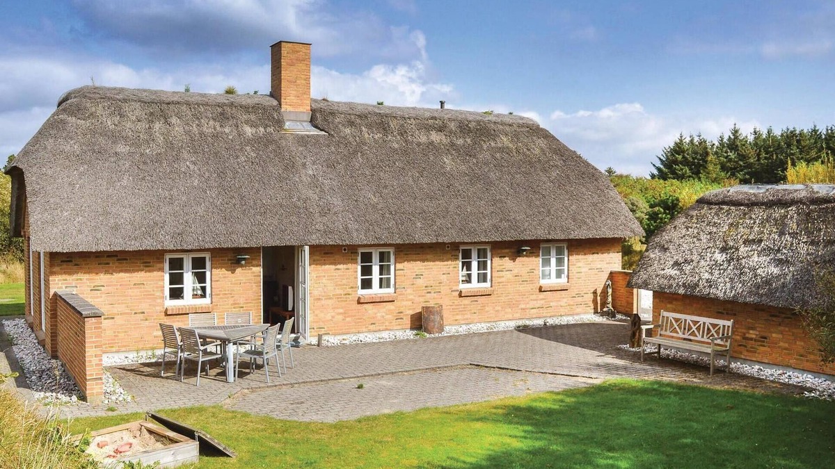 Nørre Fjand House | Lovely home in Ulfborg with sauna