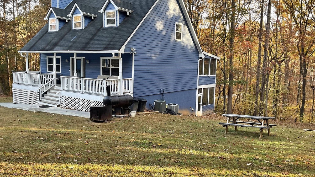 Acworth House | Lovely Home Near Lake Allatoona ~ Red Top Mountain And Lake Point Sports Complex