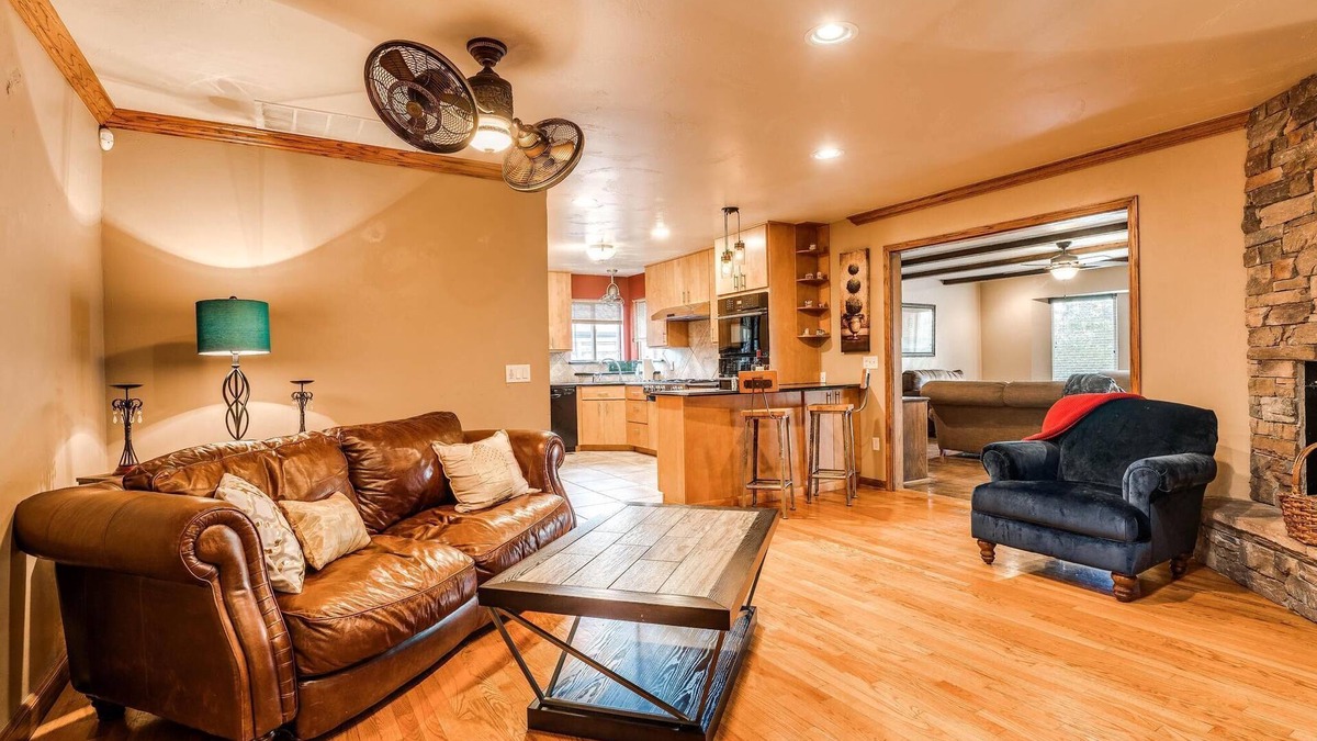 Wilemans Belle Isle House | Lovely home with back yard & deck near Penn Square Mall Dog Friendly!
