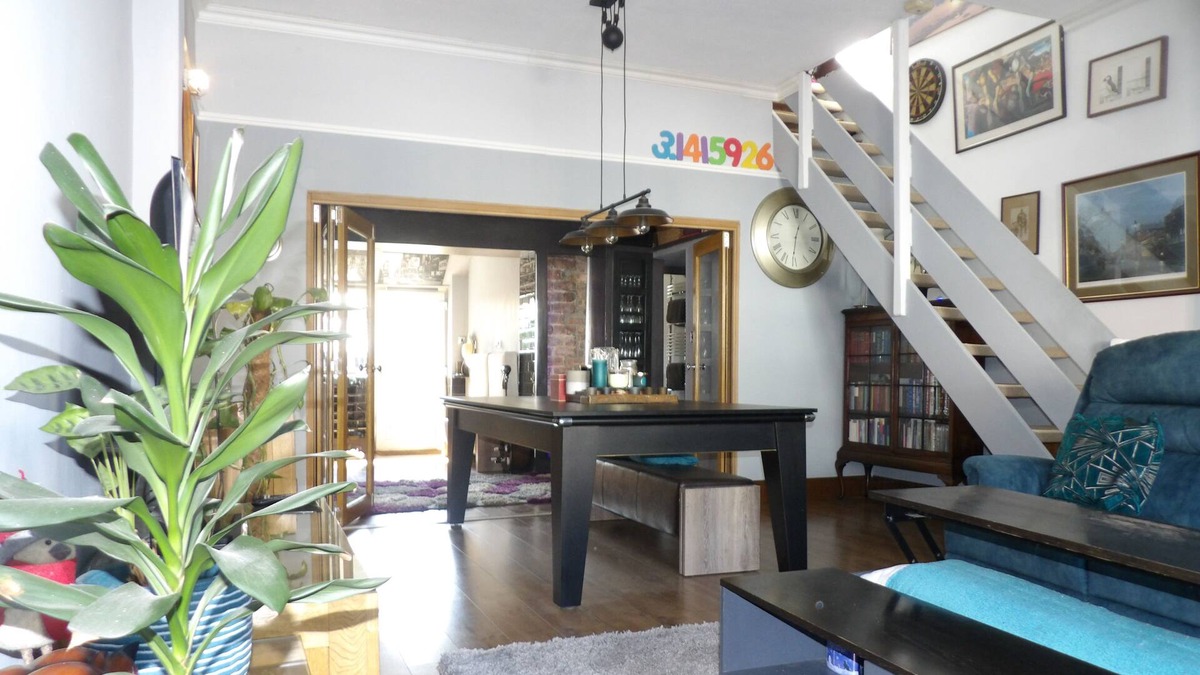 North West House | Lovely house in a quiet cul-de-sac, a comfortable place to stay