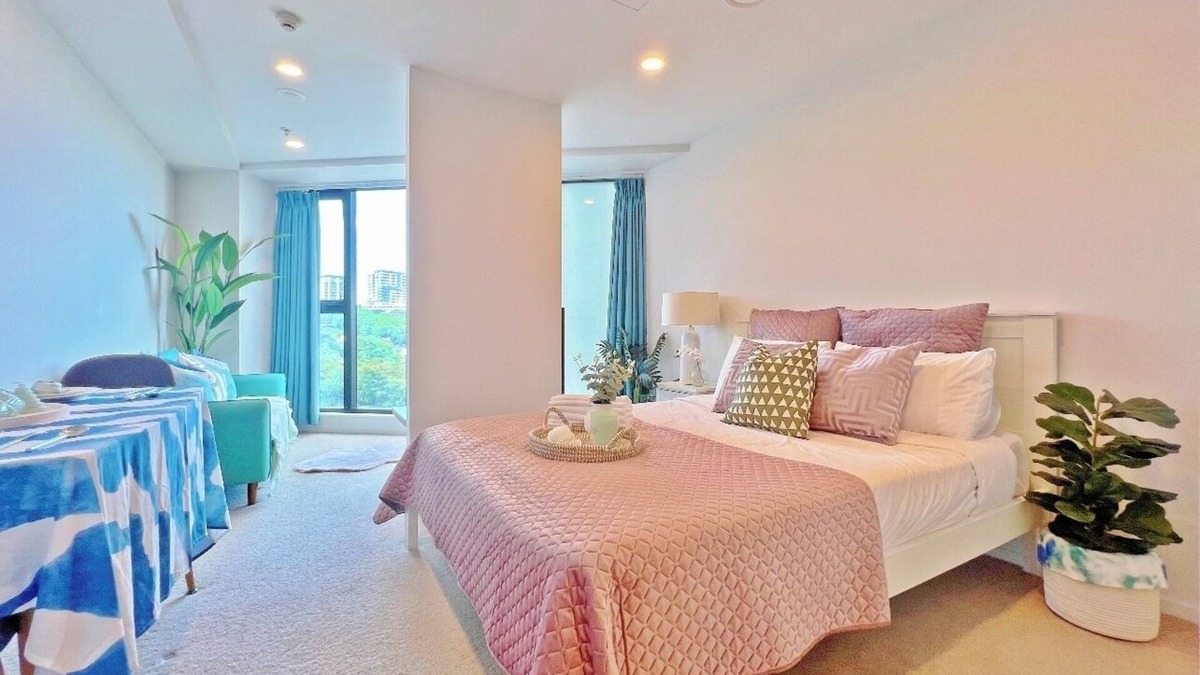 Auckland Central Business District House | Lovely Little Nest in CBD
