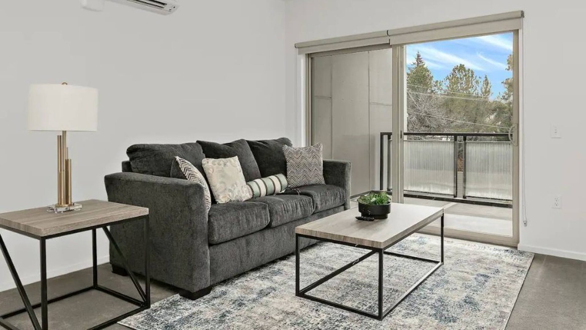 Veterans Park House | Lovely location downtown Boise with mountain view!