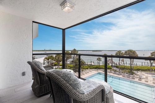 Marco Island Apartment | Lovely Marco Island Condo with Private Bay View