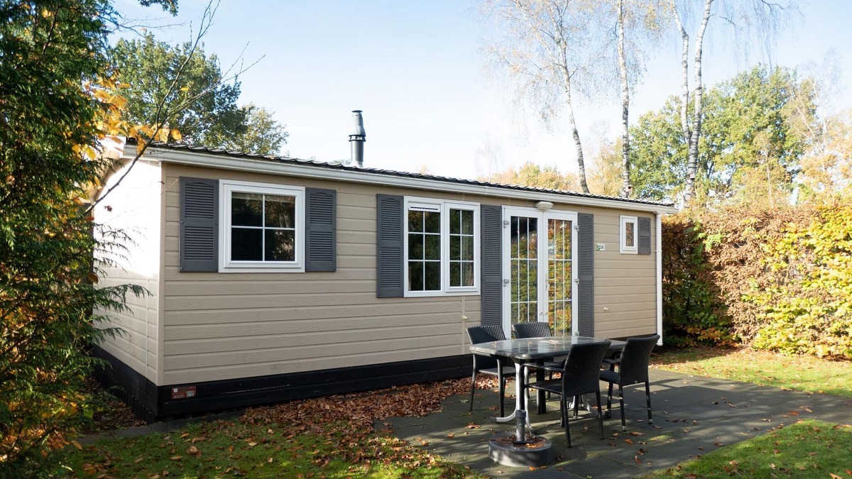Otterlo Ski Chalet | Lovely mobile home near Park De Veluwe