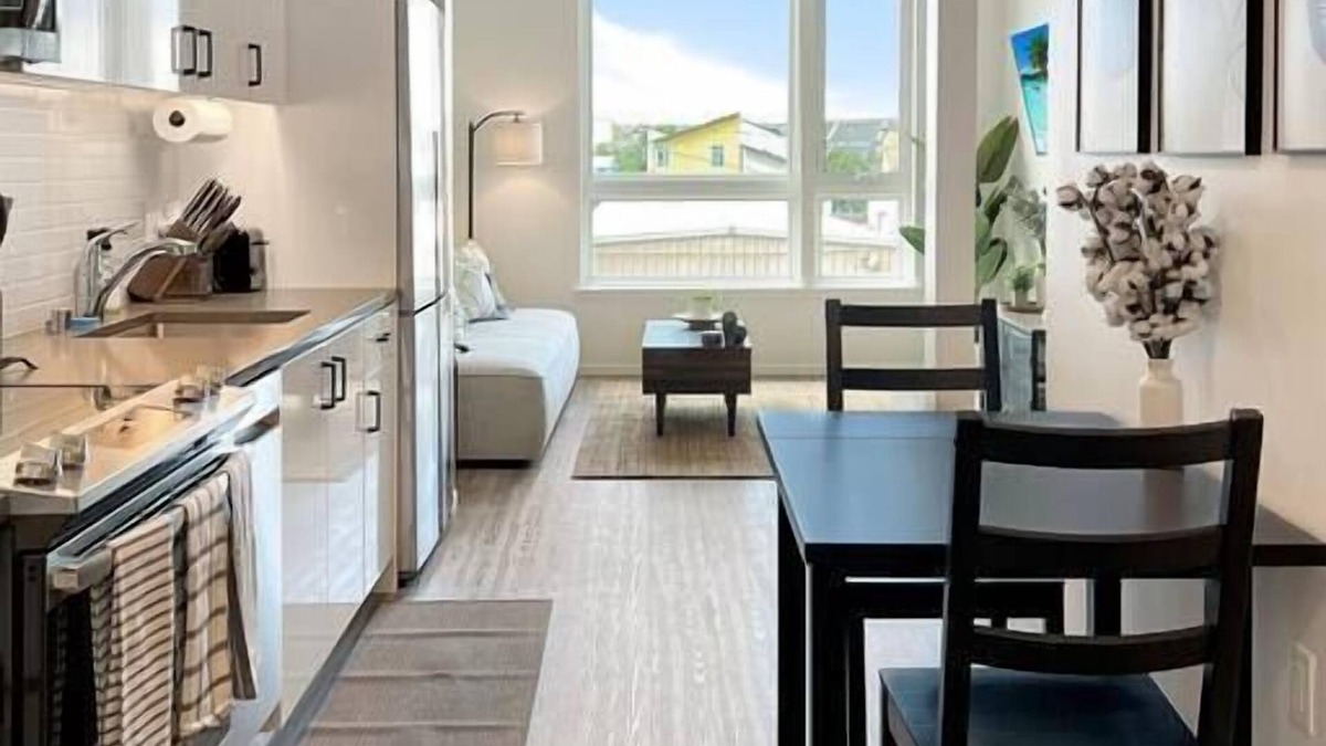 Clawson Apartment | Lovely Open One-Bedroom in West Oakland