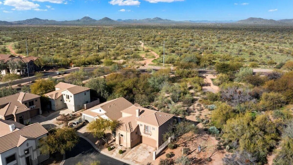 Tatum Ranch House | Lovely, quiet home on the outskirts of Cave Creek. Walking distance to coffee!