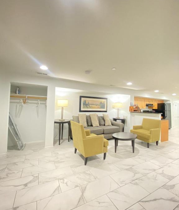 Columbia Heights Apartment | Lovely Remodeled 2bdrm Basement Home