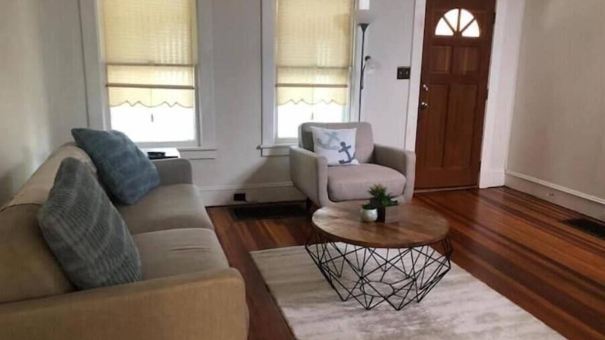 Albany House | Lovely renovated, 2-bedroom home with free parking