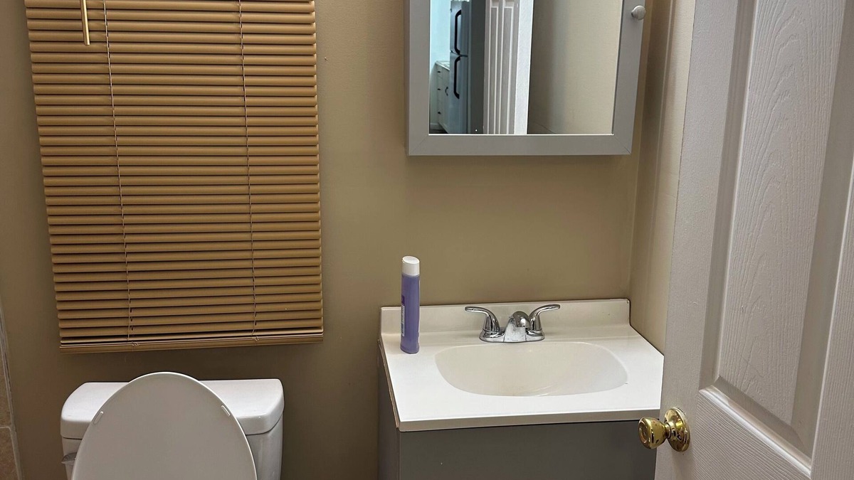 Loris House | Lovely renovated 2 bedroom, 2 Bath mobile home located minutes from the beach.