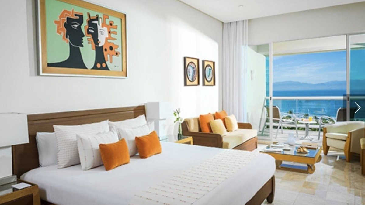 Puerto Juarez Resort | Lovely romantic resort for couples or family 5 min walk to beach and restaurants