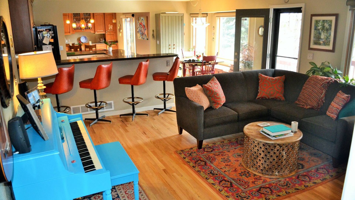 Miramont House | Lovely, spacious, sunny happy family-friendly home - great central location