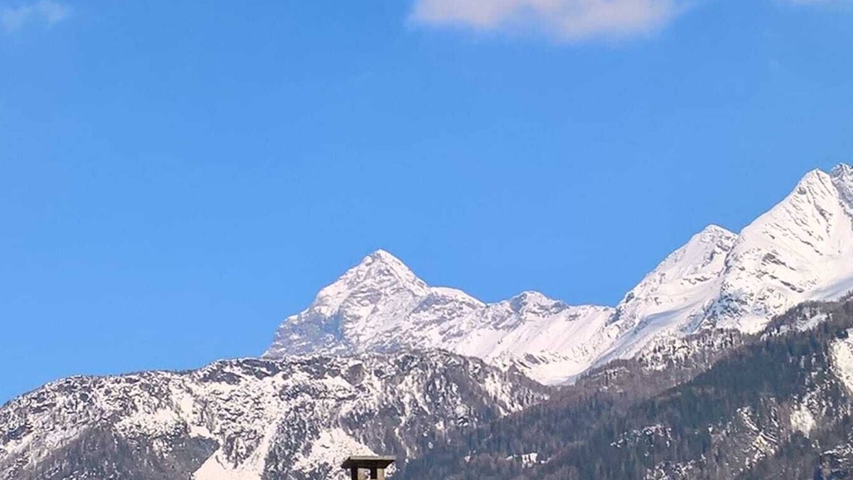 Chiesa in Valmalenco Apartment | Lovely studio apartment within walking distance of the center of Chiesa Valmalenco