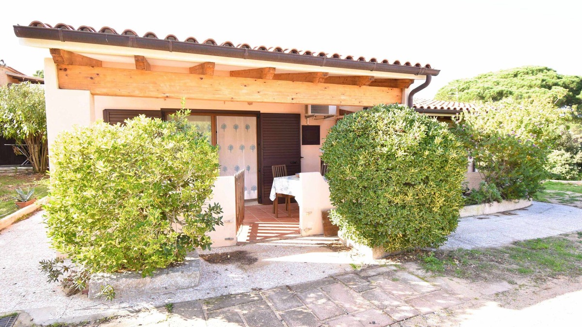 Rena Majore Apartment | Lovely studio apartment with climate 600 meters from the sea