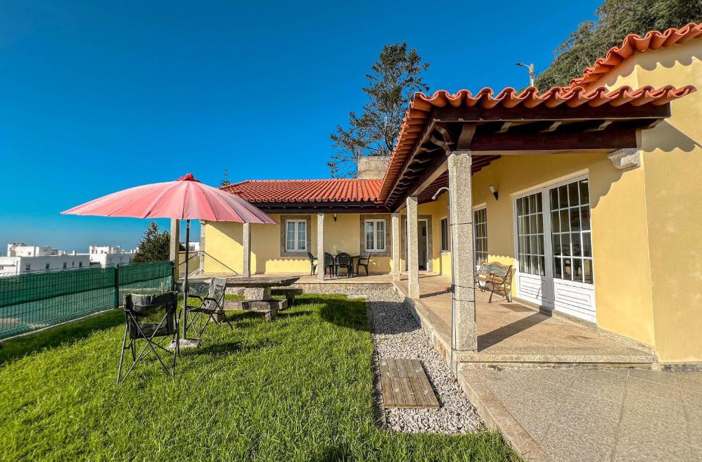 Monserrate House | Lovely Sunny-House