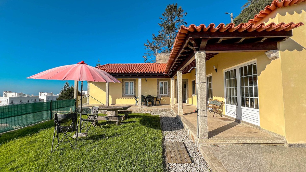 Monserrate Villa | Lovely Sunny House - with sea view