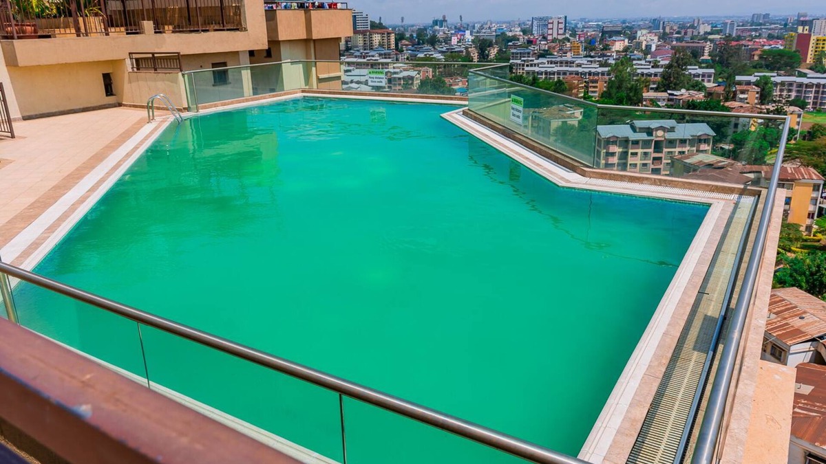 Nairobi West House | Lovely two bedroom space with rooftop outdoor pool and terrace with scenic views