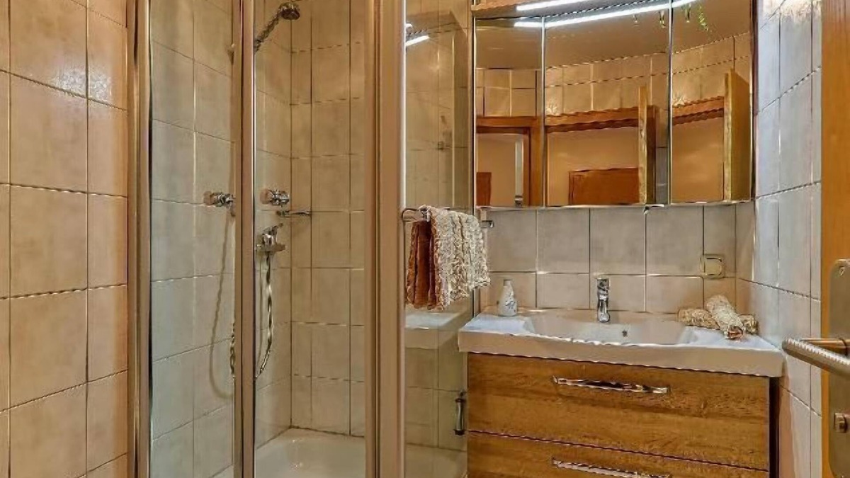 Viechtach Apartment | Lovingly furnished apartment (65m2) for 4 people with furnished balcony