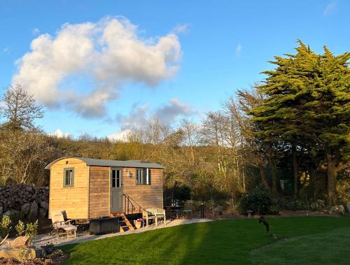 New Mill Bed & Breakfast | Lower Crankan Farm