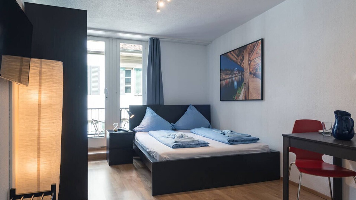 Lucerne Apartment | LU Moon IVa - Old Town HITrental Apartment