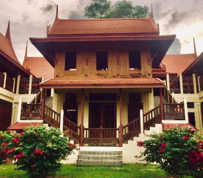 Samphao Lom Bed & Breakfast | Luang Chumni Village