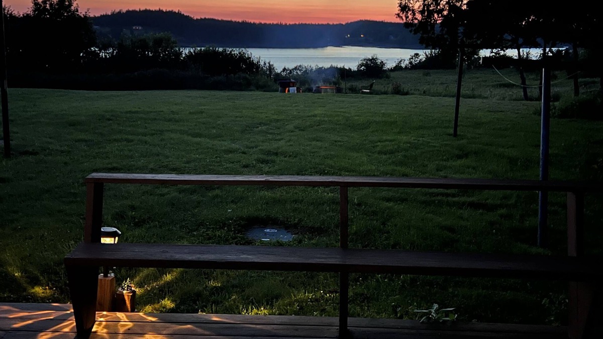 Lubec House | Lubec Saltbox with sunsets! Guests give us 10/10 REVIEWS!