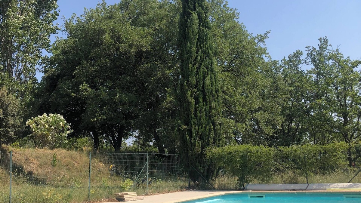 Menerbes House | Luberon - Vue Exceptionnelle - Location de Maisonnette 4 Personnes