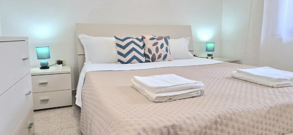 Santa Maria Navarrese Apartment | Luce