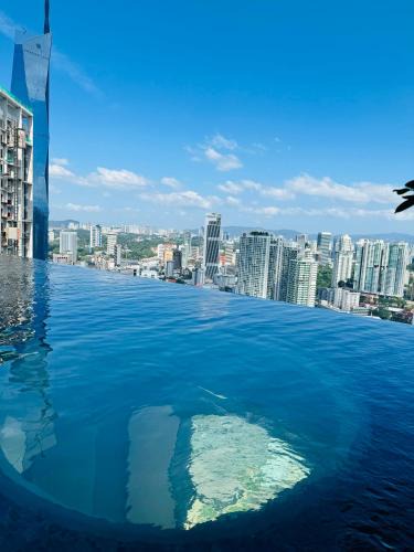 Pudu Apartment | Lucentia Residence Infinity swimming pool BY Lalaport