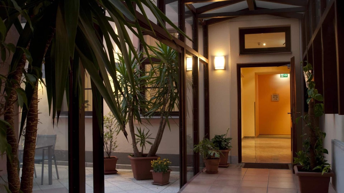 Rudolfsheim-Funfhaus Hotel | Lucia Hotel