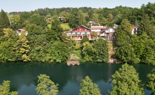 Duga Resa Apartment | LUCIJA-apartman-studio apartmani
