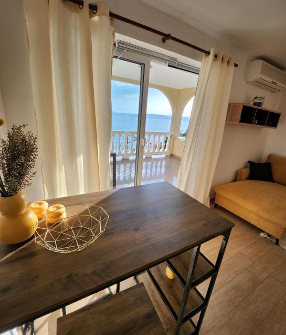 Cesarica Apartment | Lucija