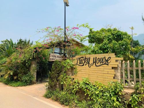 Soc Son Apartment | Lucky House Homestay
