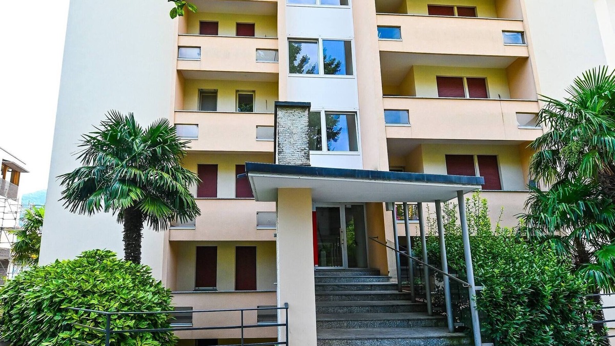 Massagno Apartment | Lugano's Hills Lake View