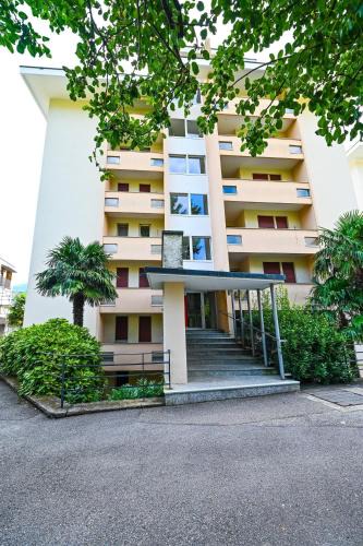 Massagno Apartment | Luganos Hills Lake View