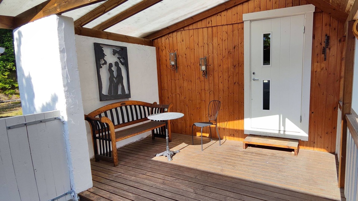 Solvesborg Cabin | Lugnt boende vid naturreservat med bara fyra minuter till centrum