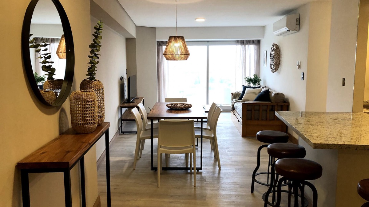 Mendoza City Center Apartment | Lujoso departamento con vistas a la montaña