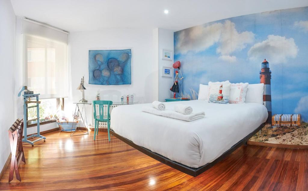 El Ensanche Zona Nuova Apartment | Lujoso y amplio piso con 5 habitaciones