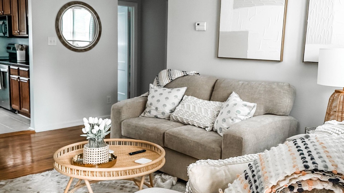 Southwest Raleigh Cottage | LuLu's Oasis- ITB Five Points Cottage! Family and Pet Friendly