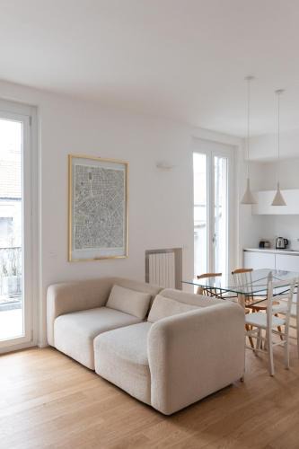 Simonetta Apartment | Luminoso Trilocale con ampio Terrazzo - Mirable PM