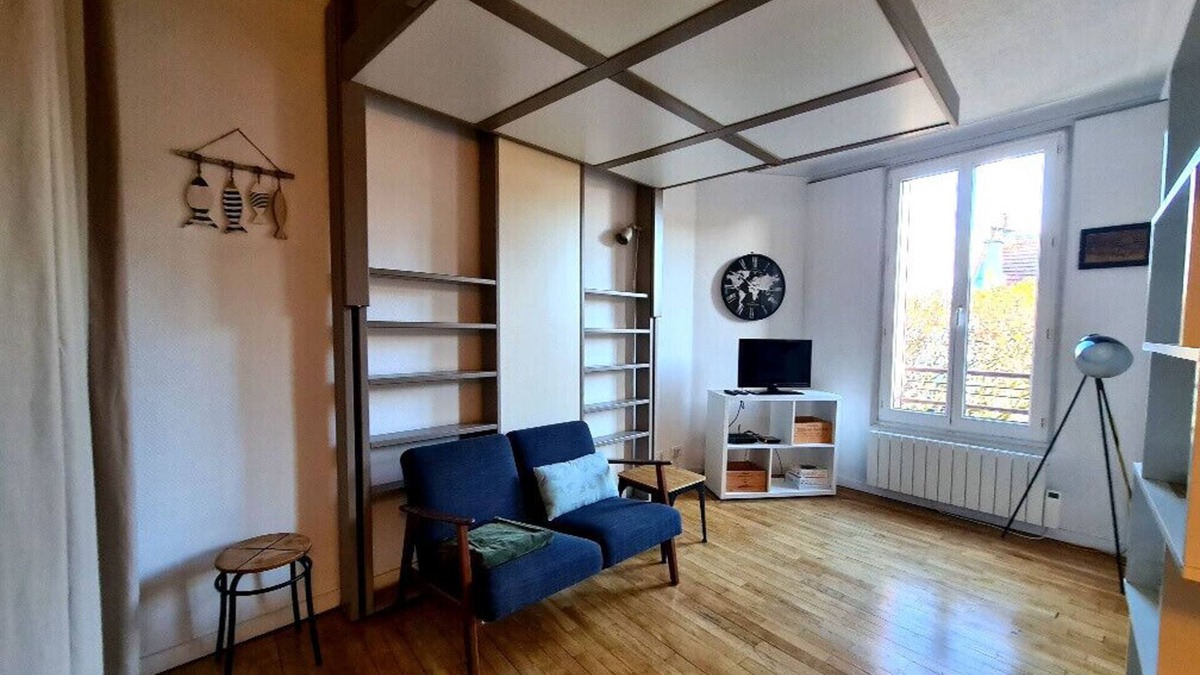 Louis Bertrand-Mirabeau-Semard Apartment | Luminous nest near the centre of Ivry-sur-Seine