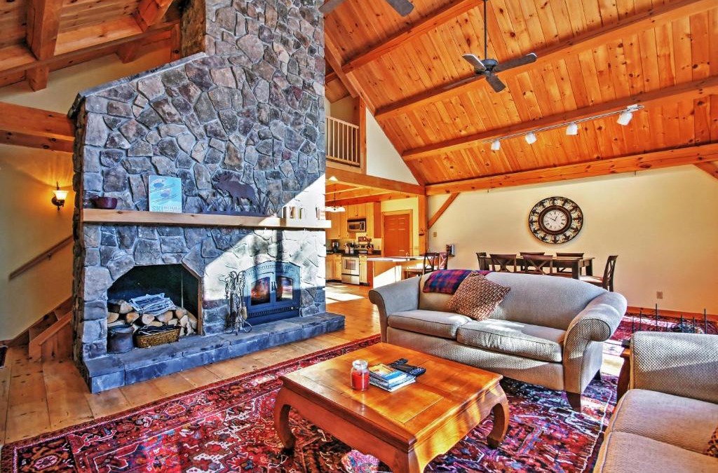 West Dover House | Luna Stella - West Dover Home 1 Mi to Mt Snow!