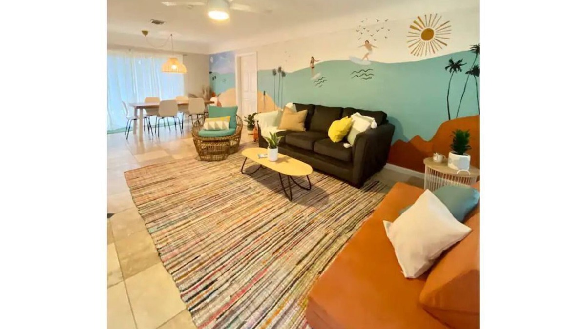 South Patrick Shores House | Luna Surf House - Just 12 min walk to beach!