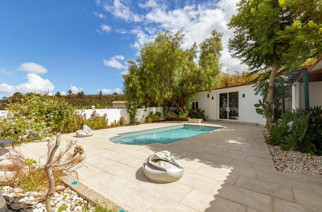 La Solana Villa | Lunatika house