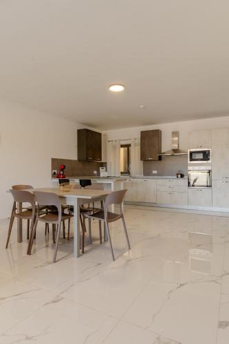 Luqa Apartment | Luqa 3 bedroom penthouse T