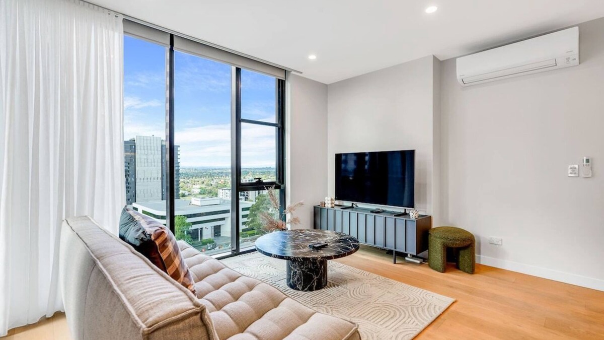 Box Hill Apartment | Lux 1 bedroom Executive Apt in Box Hill