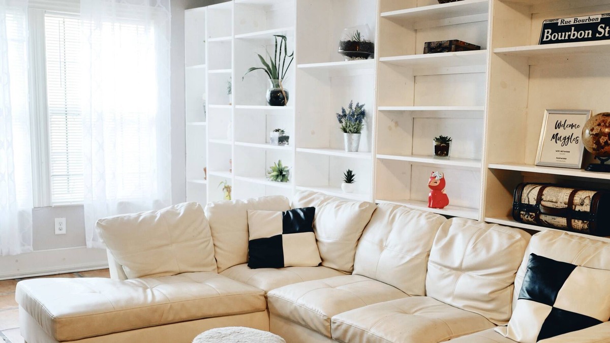 Gentilly House | LUX 4BR2BA 15min FQ NOLA, Heated Toilet Bidets & Gazebo