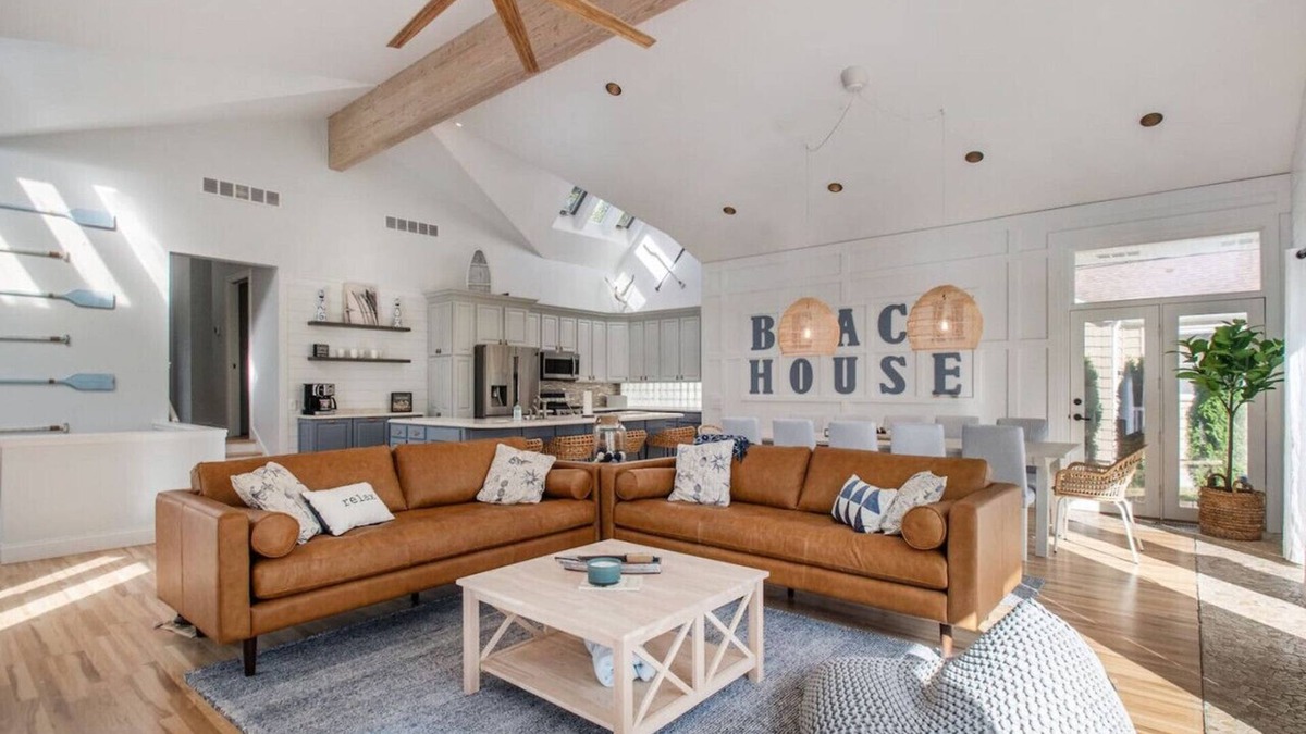 Sister Lakes Cottage | Lux 5-Bdrm Lake Hse w/Hot Tub and scenic views
